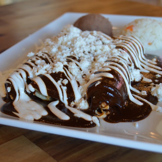 Enchiladas De Mole.
